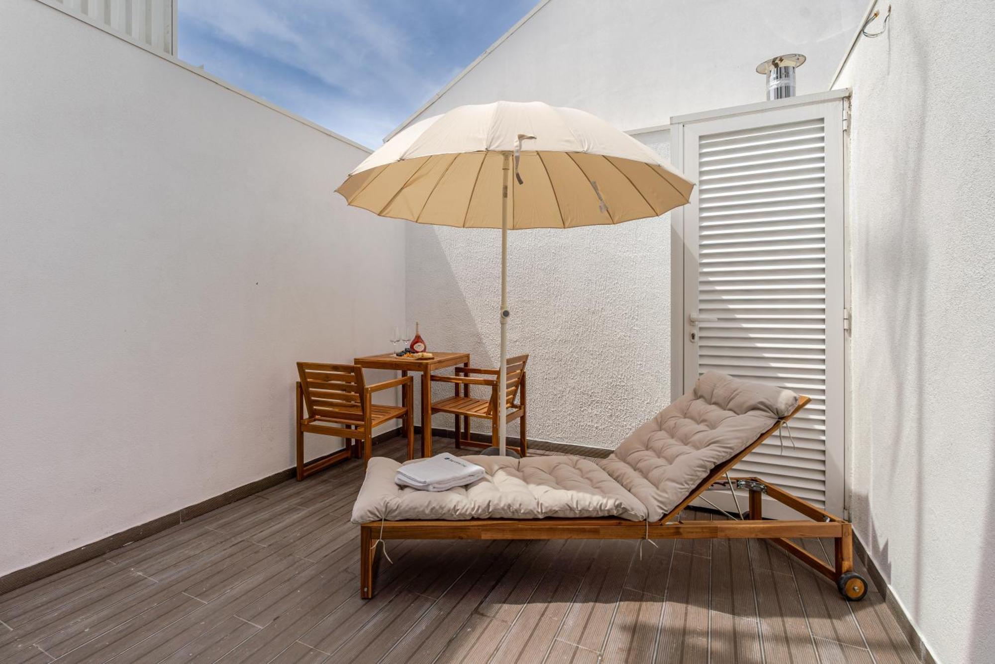 Hostwise - Modern & Bright Apartamento Porto